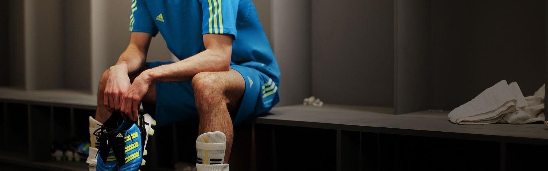 风云直播-深入剖析世俱杯防守球员快速回防能力与位置意识的重要性